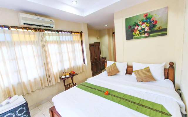 Meewaya Hotel