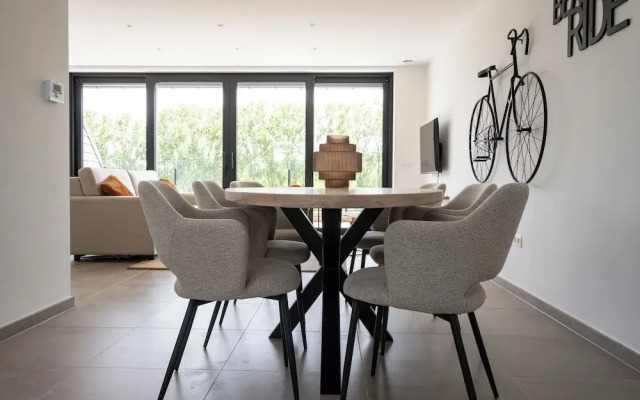 Flanders Cobblestone Paradise