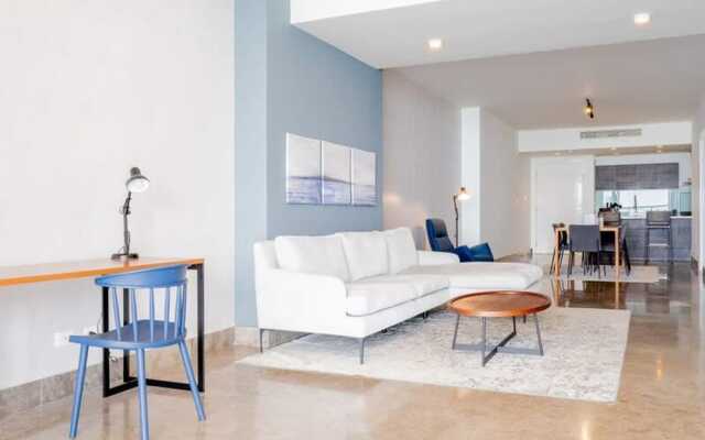 w Stunning 2BR With Terrace in YOO