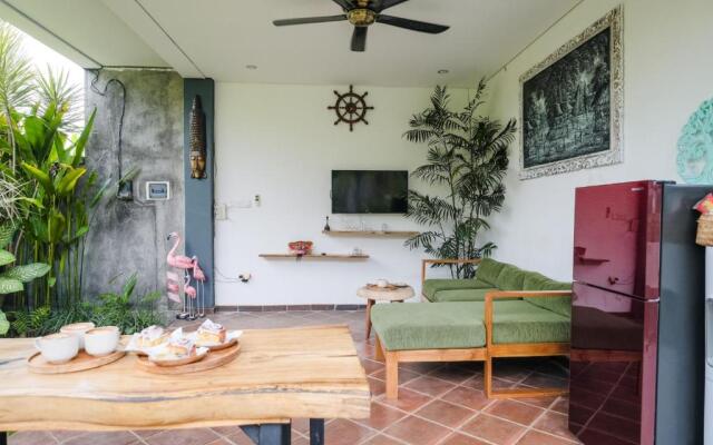 The Kumpi Bali by the Lavana