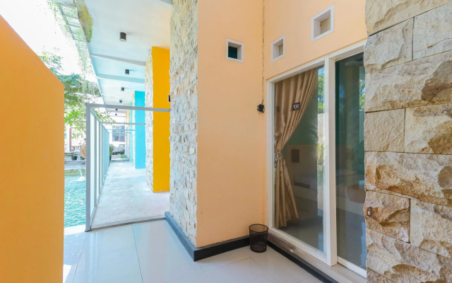 Sans Hotel Borobudur Banyuwangi