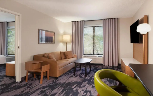 Fairfield Inn & Suites Charleston