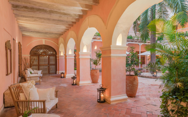 Charleston Santa Teresa Cartagena