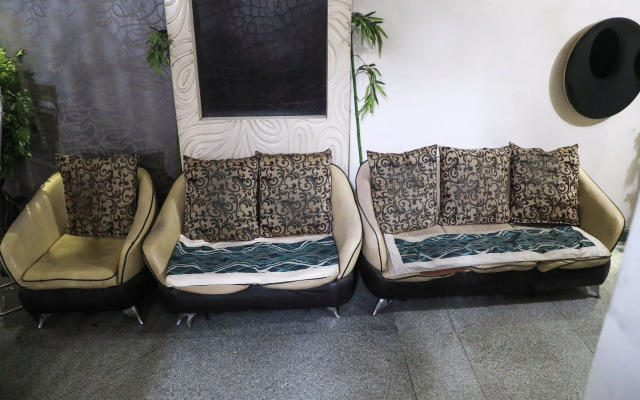 OYO 11310 sri supraja pride