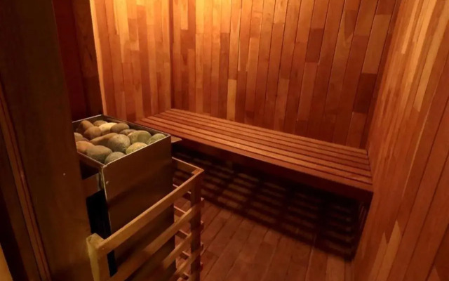 MS Milenium Monterrey, Curio Collection by Hilton