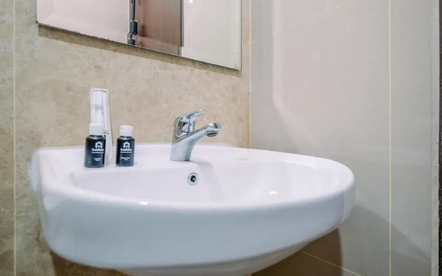 Modern Look And Comfy 2Br Transpark Cibubur Apartment