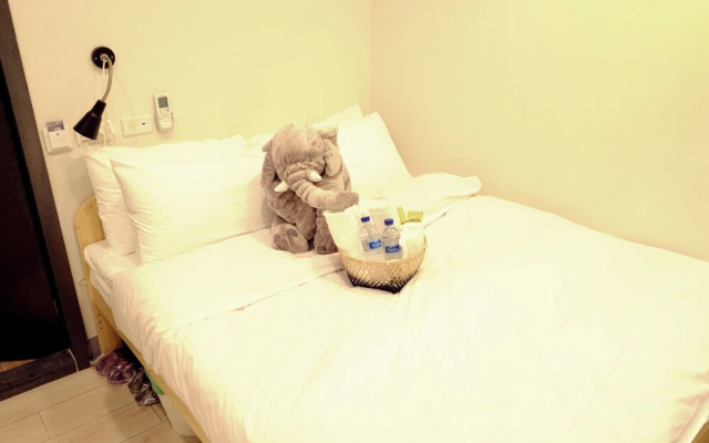 Ximen Lane Hostel