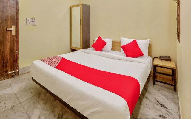 OYO Flagship 30703 Shahbad Extension Sector 17