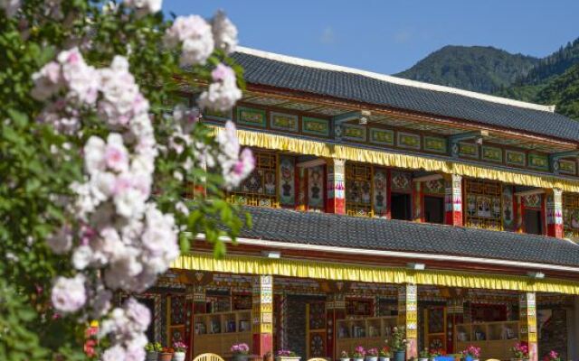 Jiuzhaigou Jijiannanshan Homestay