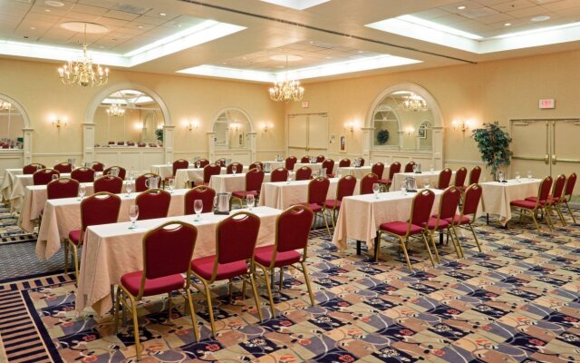 Holiday Inn Philadelphia South - Swedesboro by IHG