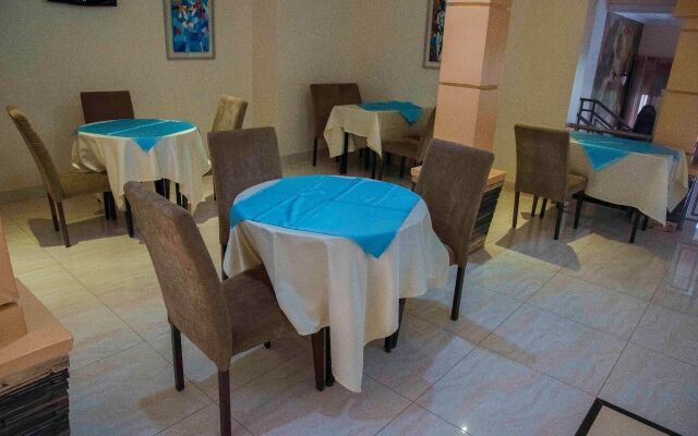Amaris Hotel