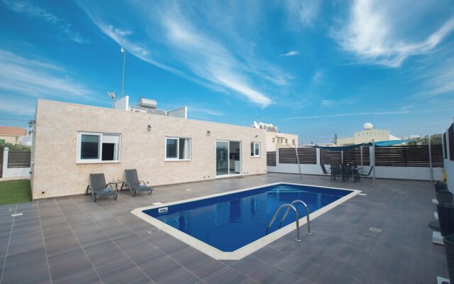 Protaras Holiday Villa Gd42
