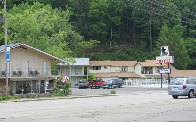 Sleepy Bear Motel