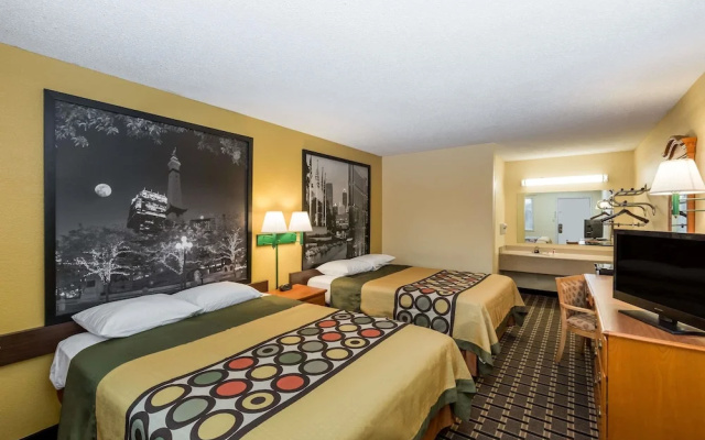 Super 8 By Wyndham Indianapolis