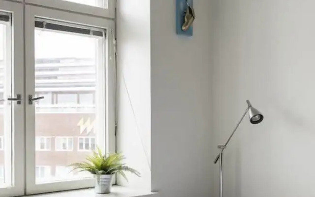 2ndhomes Bright Top Floor Studio in Fredrikinkatu