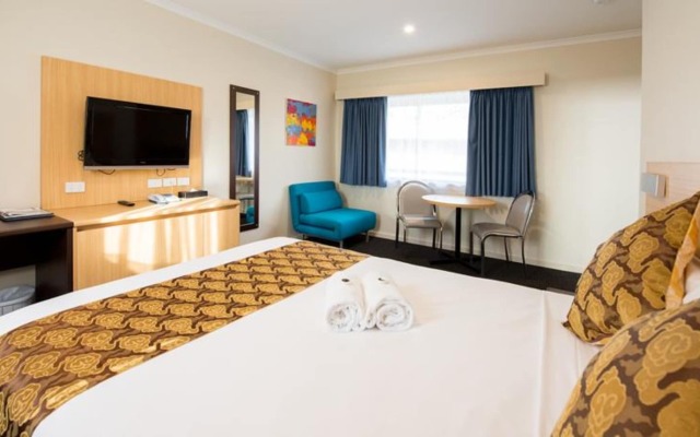 Mahoneys Motor Inn