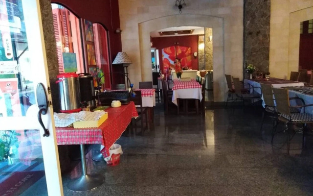 OYO 897 Ansu Hotel