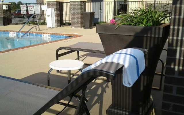 Best Western Plus Jonesboro Inn and Suites