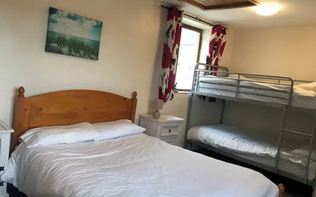 Charming 2-bed Apartment on Exmoor