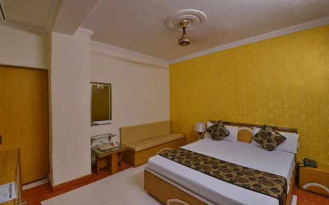 Hotel Mg Residency
