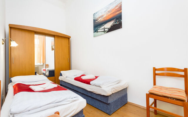 Opera Apartments