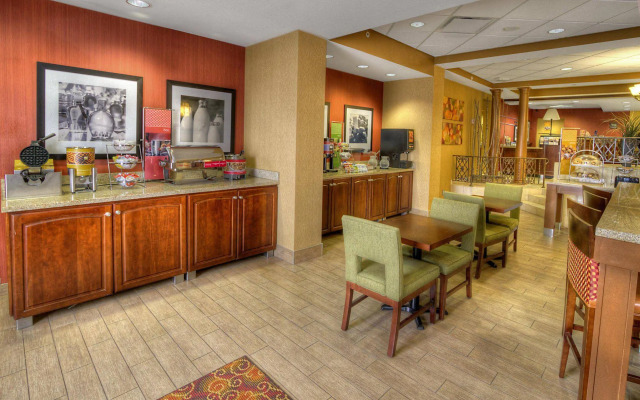 Hampton Inn Pittsburgh/West Mifflin