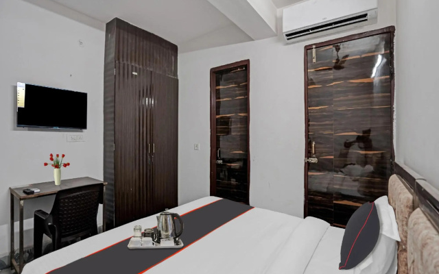 Rohini Inn by OYO Rooms