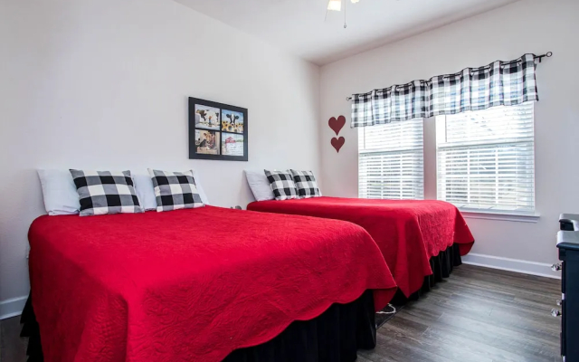 Pet Friendly Retreat on Lake Lbj!