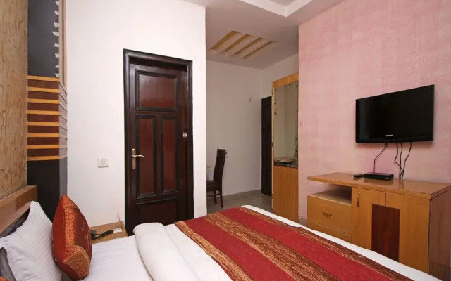 OYO 5114 Nagpal Palace