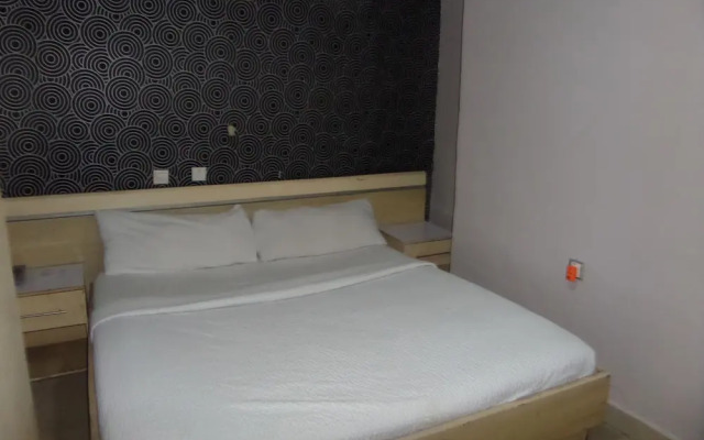 Zaaz Hotel
