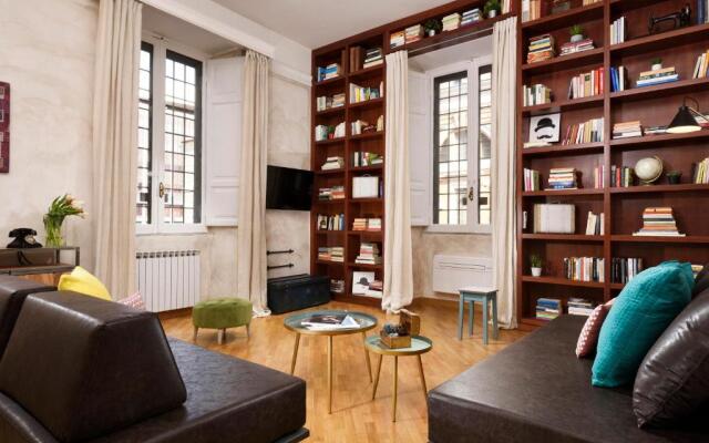 Piazza del Popolo Boutique Home