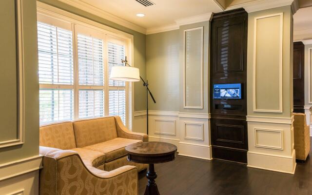 Courtyard by Marriott Charleston Mount Pleasant