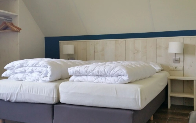Beautiful group accommodation with facilities near the sea
