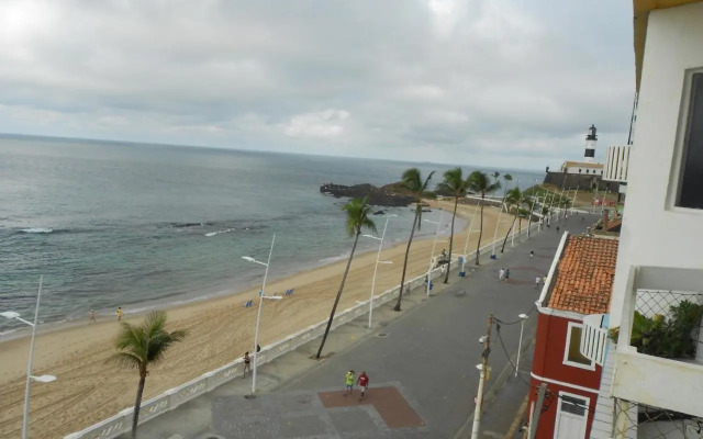 Apart Flat Farol da Barra