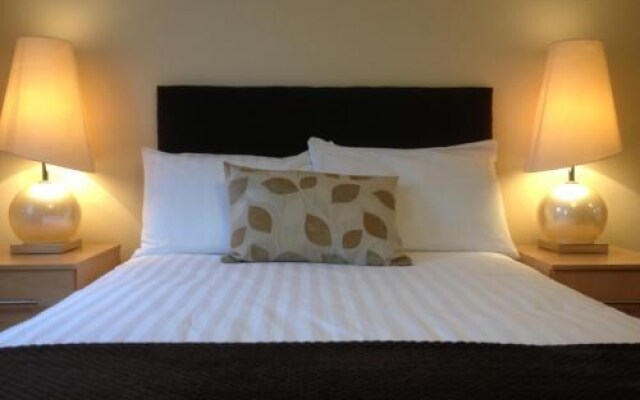 Luxe Serviced Apartments