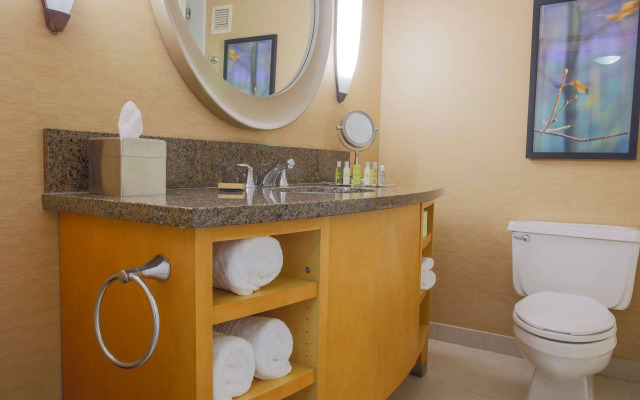 DoubleTree by Hilton Rochester