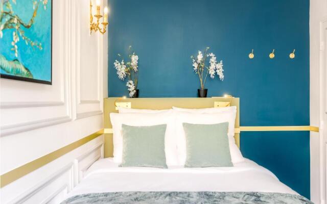 Luxury 2 Bedroom With Balcony - Louvre & Notre Dame