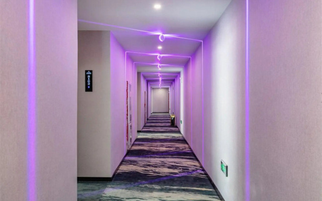 Hefei Les Theme Hotel