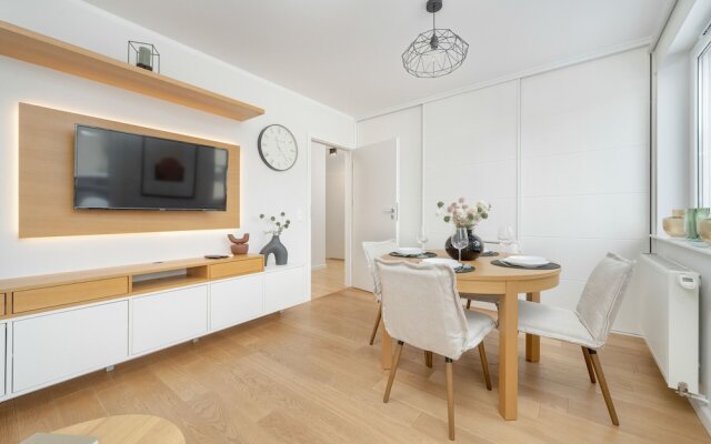 Apartment in Wroclaw by Renters Prestige