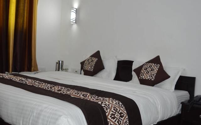 Hotel Priya