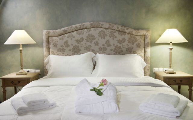 Aberratio Boutique Hotel