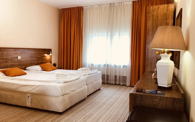 Chateau Hotel