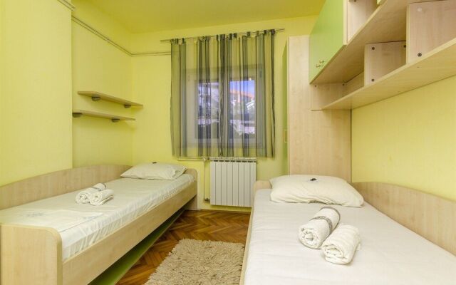 Apartments Mare