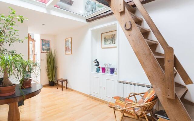 Large Charming 3 Bedrooms Place Vendome