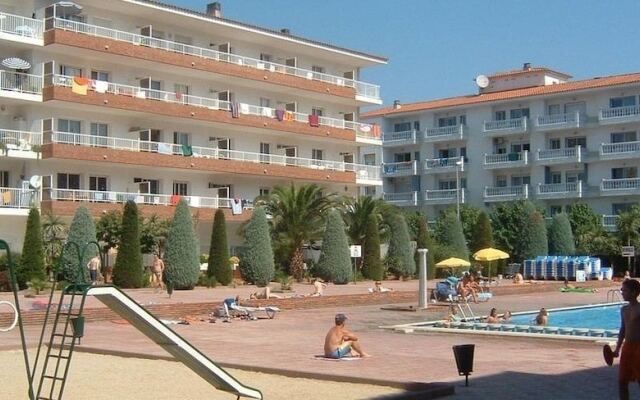 Apartamentos Ar Lotus