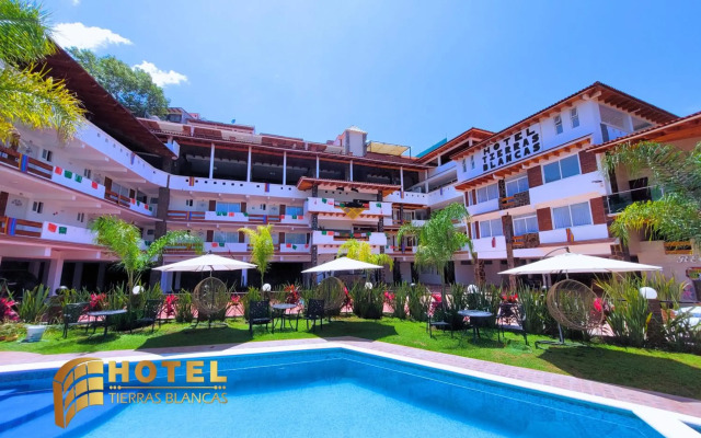 Hotel Tierras Blancas