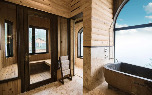 Sapa CatCat Hills Resort