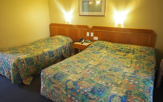 Killara Hotel & Suites