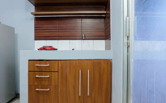 Sea View Studio Apartment at Green Bay Pluit