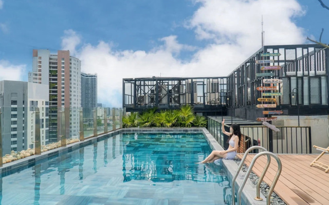 Natalie Indochine Hotel by Haviland